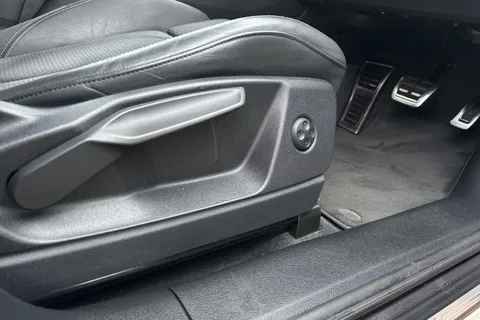 DC23BXM Audi Q5 S line 40 TDI quattro 204 PS S tronic Thumbnail #45