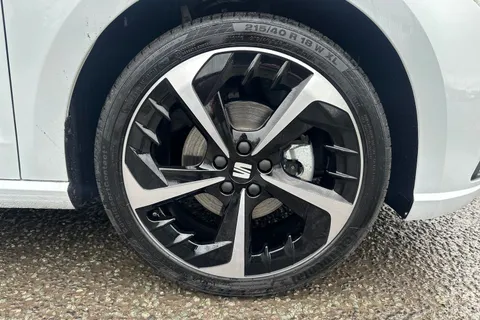 KS75TOV SEAT Ibiza 1.0 TSI FR Sport DSG Euro 6 (s/s) 5dr Thumbnail #10