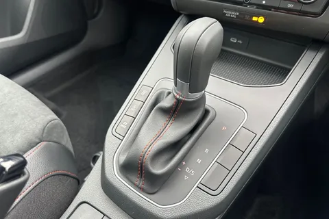 KS75TOV SEAT Ibiza 1.0 TSI FR Sport DSG Euro 6 (s/s) 5dr Thumbnail #23