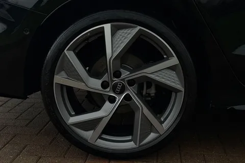 KR25DGZ Audi A3 Black Edition 35 TFSI  150 PS S tronic Thumbnail #10