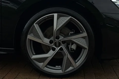 KR25DGZ Audi A3 Black Edition 35 TFSI  150 PS S tronic Thumbnail #11