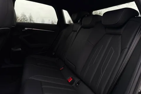 BT73SJX Audi A3 Black Edition 35 TFSI  150 PS S tronic Thumbnail #18