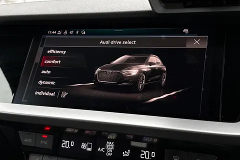 BT73SJX Audi A3 Black Edition 35 TFSI  150 PS S tronic Thumbnail #40