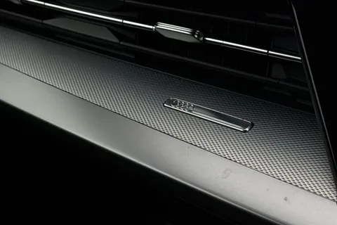 BT73SJX Audi A3 Black Edition 35 TFSI  150 PS S tronic Thumbnail #42