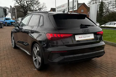 BT73SJX Audi A3 Black Edition 35 TFSI  150 PS S tronic Thumbnail #57