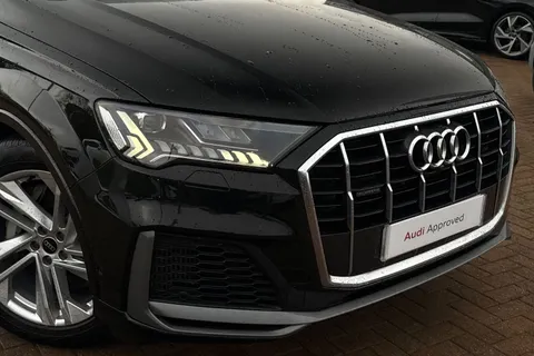 9 of 62 for Audi Q7 S line 55 TFSI quattro 340 PS tiptronic