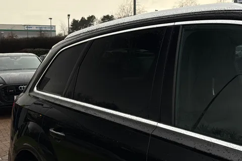 49 of 62 for Audi Q7 S line 55 TFSI quattro 340 PS tiptronic