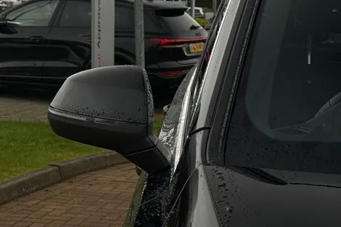 50 of 62 for Audi Q7 S line 55 TFSI quattro 340 PS tiptronic