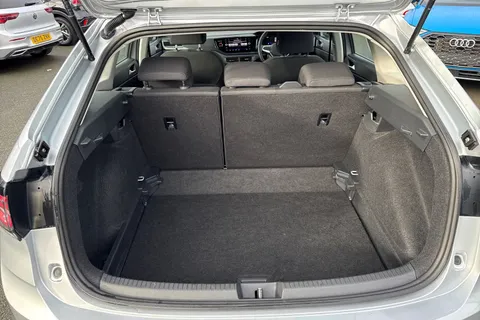 DF25AOS Volkswagen Taigo 1.0 TSI Life DSG Euro 6 (s/s) 5dr Thumbnail #7