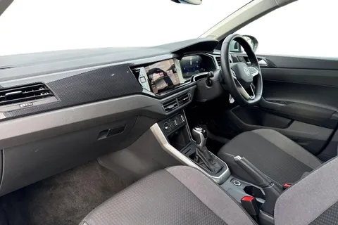 DF25AOS Volkswagen Taigo 1.0 TSI Life DSG Euro 6 (s/s) 5dr Thumbnail #15