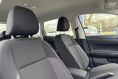 DF25AOS Volkswagen Taigo 1.0 TSI Life DSG Euro 6 (s/s) 5dr Thumbnail #24