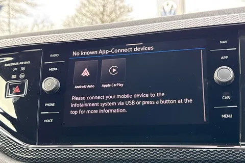 DF25AOS Volkswagen Taigo 1.0 TSI Life DSG Euro 6 (s/s) 5dr Thumbnail #29