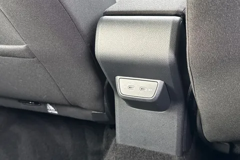 DF25AOS Volkswagen Taigo 1.0 TSI Life DSG Euro 6 (s/s) 5dr Thumbnail #35