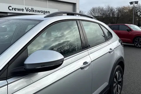 DF25AOS Volkswagen Taigo 1.0 TSI Life DSG Euro 6 (s/s) 5dr Thumbnail #37