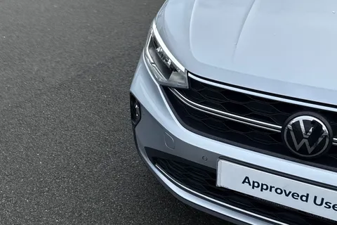 DF25AOS Volkswagen Taigo 1.0 TSI Life DSG Euro 6 (s/s) 5dr Thumbnail #38