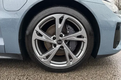 NG23EGY Audi e-tron GT    quattro 350,00 kW Thumbnail #11