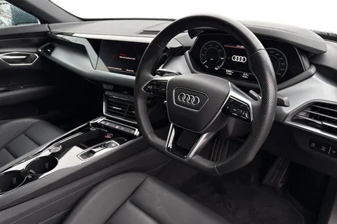 NG23EGY Audi e-tron GT    quattro 350,00 kW Thumbnail #15