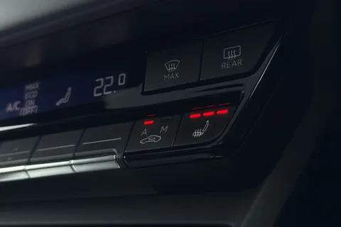 NG23EGY Audi e-tron GT    quattro 350,00 kW Thumbnail #32