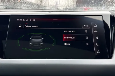 NG23EGY Audi e-tron GT    quattro 350,00 kW Thumbnail #40