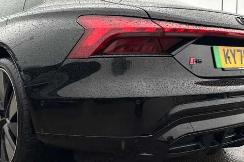 KY71HYS Audi RS e-tron GT 440,00 kW Thumbnail #8