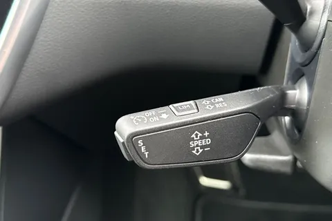 PJ75KWT Audi A6 Avant Avant Black Edition 40 TFSI  204 PS S tronic Thumbnail #50