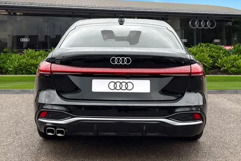  Audi A5 2.0 TDI S line Saloon S Tronic Euro 6 (s/s) 5dr Thumbnail #5