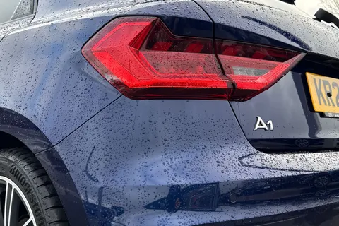 KR25YJH Audi A1 S line 30 TFSI  116 PS S tronic Thumbnail #8