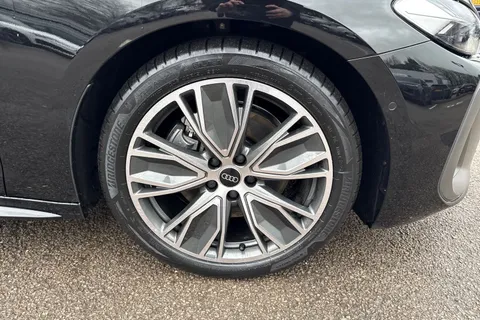  Audi A5 2.0 TDI S line Saloon S Tronic Euro 6 (s/s) 5dr Thumbnail #12