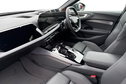  Audi A5 2.0 TDI S line Saloon S Tronic Euro 6 (s/s) 5dr Thumbnail #15