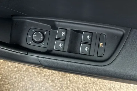 KR25YJH Audi A1 S line 30 TFSI  116 PS S tronic Thumbnail #21