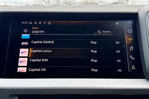 KR25YJH Audi A1 S line 30 TFSI  116 PS S tronic Thumbnail #40