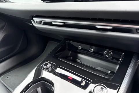  Audi A5 2.0 TDI S line Saloon S Tronic Euro 6 (s/s) 5dr Thumbnail #50