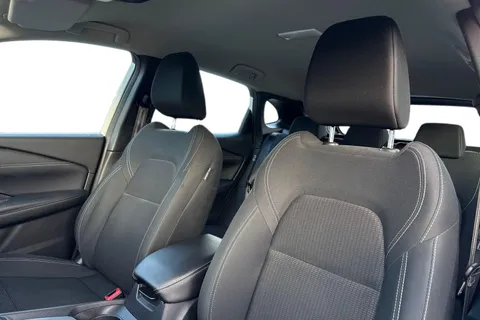 MM72GYX Nissan Qashqai 1.3 DIG-T MHEV Acenta Premium XTRON Euro 6 (s/s) 5dr Thumbnail #15