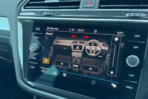 PF22NPU Volkswagen Tiguan 1.5 TSI Life DSG Euro 6 (s/s) 5dr Thumbnail #22