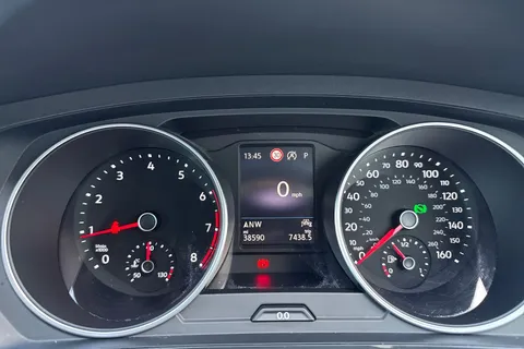 PF22NPU Volkswagen Tiguan 1.5 TSI Life DSG Euro 6 (s/s) 5dr Thumbnail #43