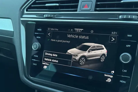 PF22NPU Volkswagen Tiguan 1.5 TSI Life DSG Euro 6 (s/s) 5dr Thumbnail #51