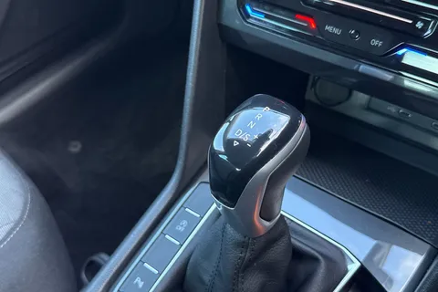 PF22NPU Volkswagen Tiguan 1.5 TSI Life DSG Euro 6 (s/s) 5dr Thumbnail #55