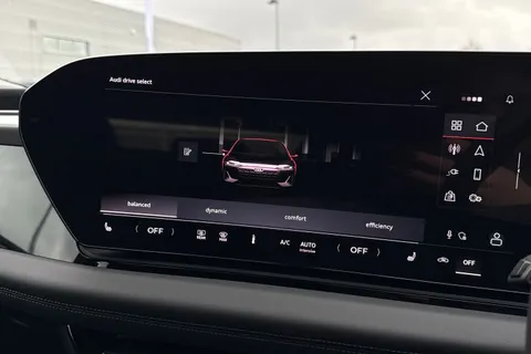 DC25FMY Audi A6 E-Tron Avant 83kWh Sport Auto 5dr Thumbnail #31