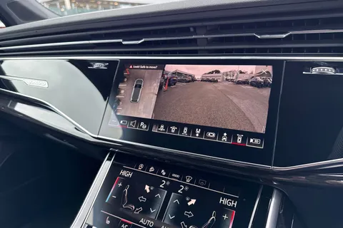  Audi Q7 3.0 TDI V6 Black Edition Tiptronic quattro Euro 6 (s/s) 5dr Thumbnail #35