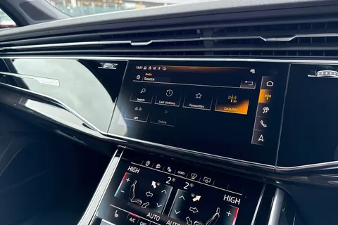  Audi Q7 3.0 TDI V6 Black Edition Tiptronic quattro Euro 6 (s/s) 5dr Thumbnail #40