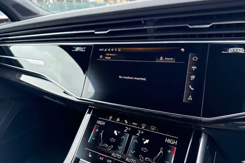  Audi Q7 3.0 TDI V6 Black Edition Tiptronic quattro Euro 6 (s/s) 5dr Thumbnail #41