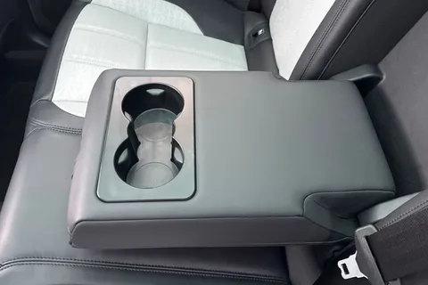 DU23NYK Land Rover Range Rover Evoque 1.5 P300e R-Dynamic HSE 5dr Thumbnail #40