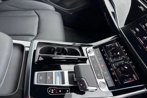  Audi Q7 3.0 TDI V6 Black Edition Tiptronic quattro Euro 6 (s/s) 5dr Thumbnail #56