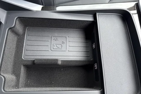  Audi Q7 3.0 TDI V6 Black Edition Tiptronic quattro Euro 6 (s/s) 5dr Thumbnail #57