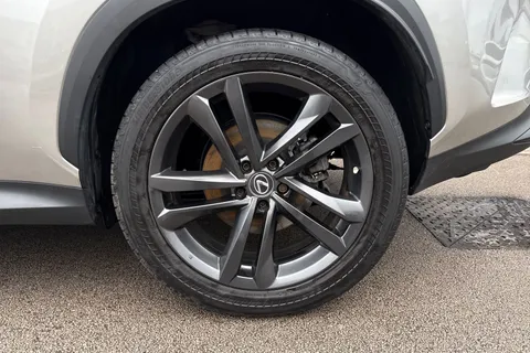 WU22VWP Lexus Nx 2.5 450h+ 18.1kWh E-CVT 4WD Euro 6 (s/s) 5dr Thumbnail #14