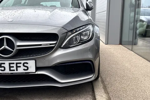 FL15EFS Mercedes-Benz C Class 4.0 C63 V8 BiTurbo AMG SpdS MCT Euro 6 (s/s) 5dr Thumbnail #27