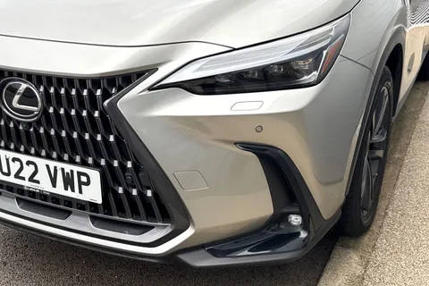 WU22VWP Lexus Nx 2.5 450h+ 18.1kWh E-CVT 4WD Euro 6 (s/s) 5dr Thumbnail #29
