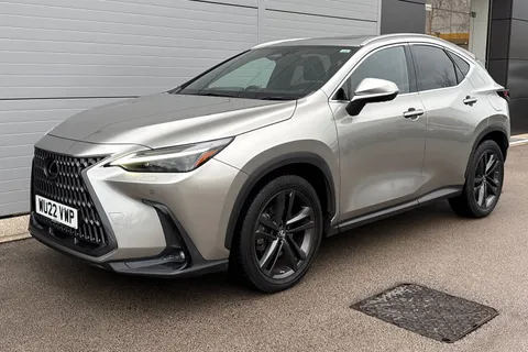 WU22VWP Lexus Nx 2.5 450h+ 18.1kWh E-CVT 4WD Euro 6 (s/s) 5dr Thumbnail #32