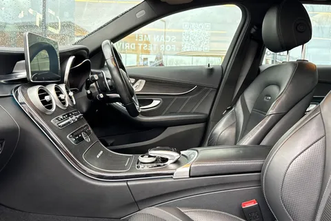 FL15EFS Mercedes-Benz C Class 4.0 C63 V8 BiTurbo AMG SpdS MCT Euro 6 (s/s) 5dr Thumbnail #37