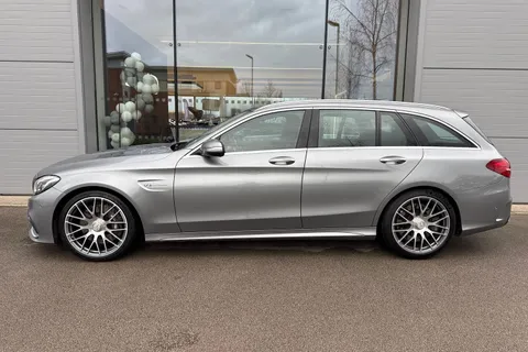 FL15EFS Mercedes-Benz C Class 4.0 C63 V8 BiTurbo AMG SpdS MCT Euro 6 (s/s) 5dr Thumbnail #41